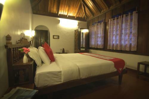 Hotel Ambadi
