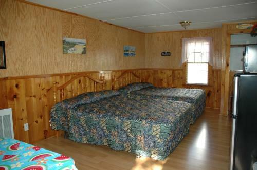Hotel Channel Waterfront Cottages
