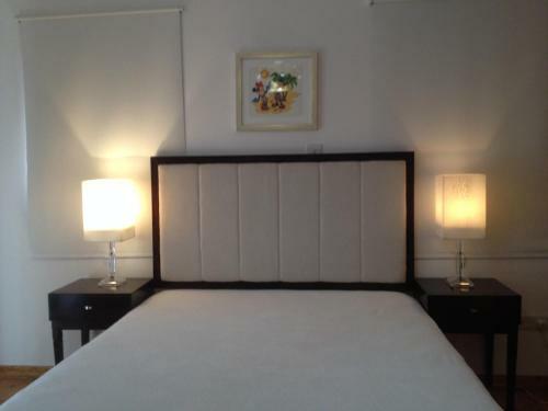 Lania Royal Oak Villa