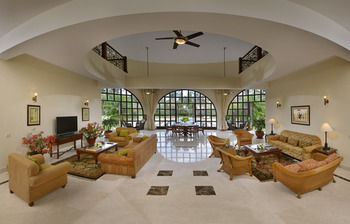 Hotel The Lalit Golf & Spa Resort Goa