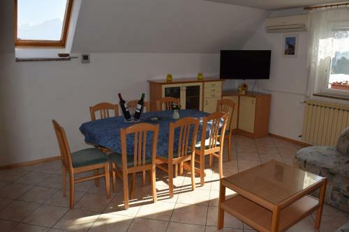 Apartments Mrakic