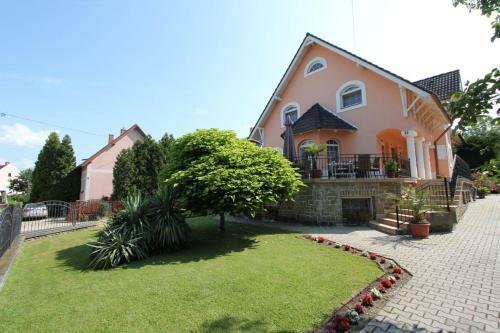Hostal Barackvir�g Panzi�