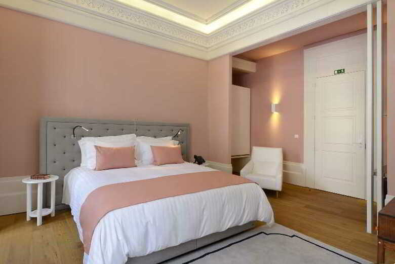 Hotel Emaj