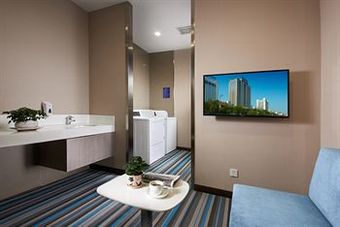 Hotel Holiday Inn Express Luoyang City Center