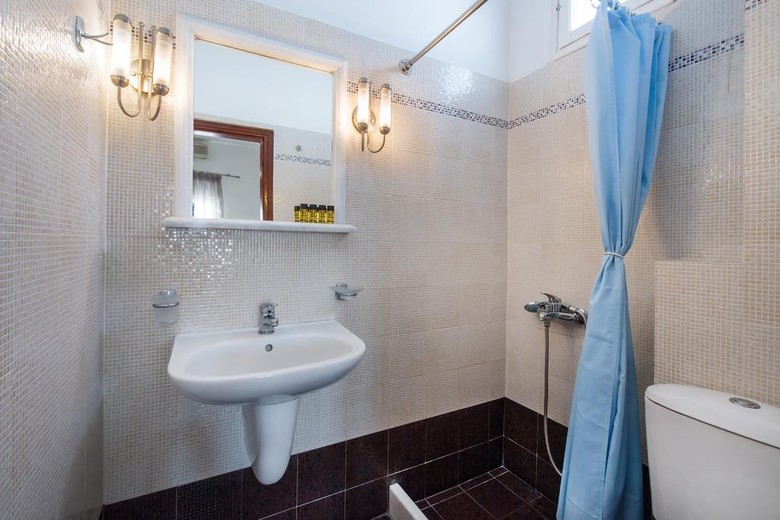 Hotel Leta