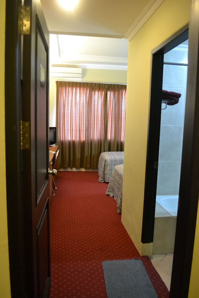 Sepinggan Hotel