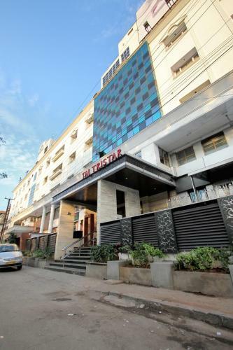 Hotel Taj Tristar