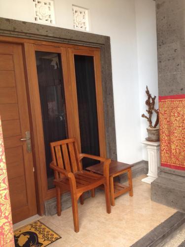 Hostal AA Residence
