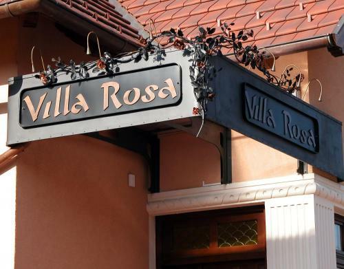 Hostal Villa Rosa