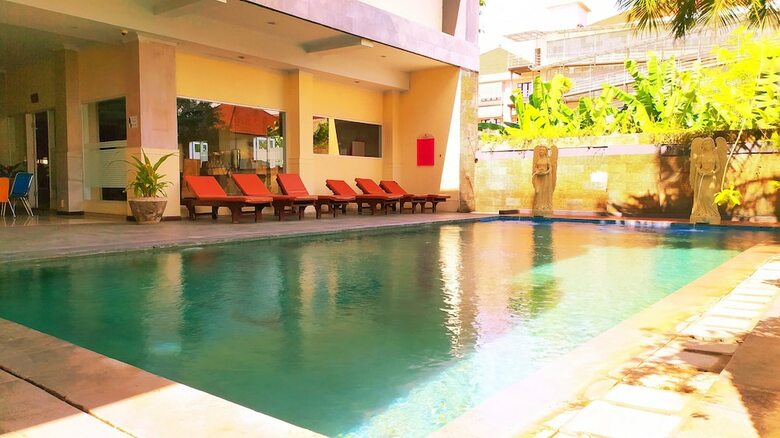 Puri Saron Denpasar Hotel