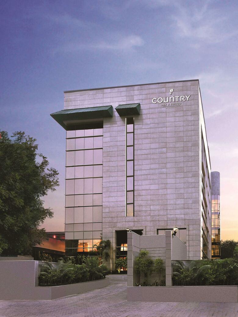 Hotel Country Inn & Suites By Carlson Sec-12