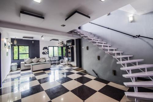 Hotel The Space
