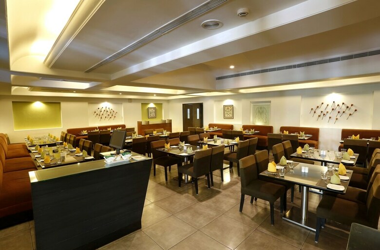 Hotel Green Park, Visakhapatnam