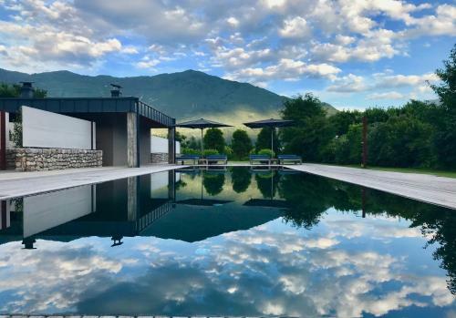 Hostal Vivere Suites & Rooms