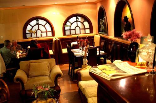 Hotel Coronel