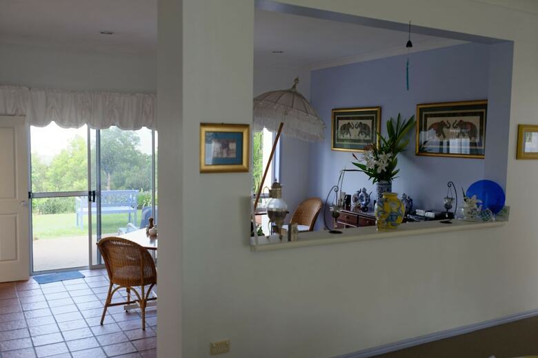 Bed & Breakfast Ninderry Manor Luxury Retreat