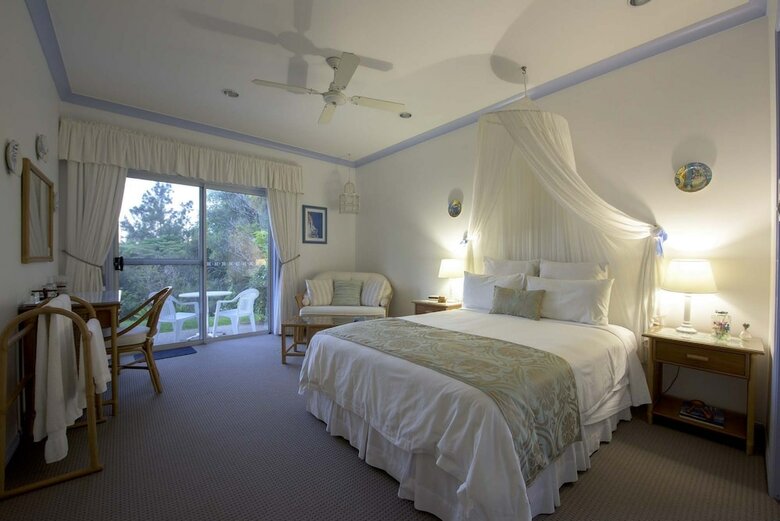 Bed & Breakfast Ninderry Manor Luxury Retreat