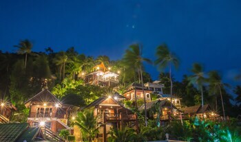 Villa Laem Sila Resort
