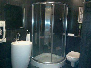 Hotel United 21 City Mark, Gurgaon