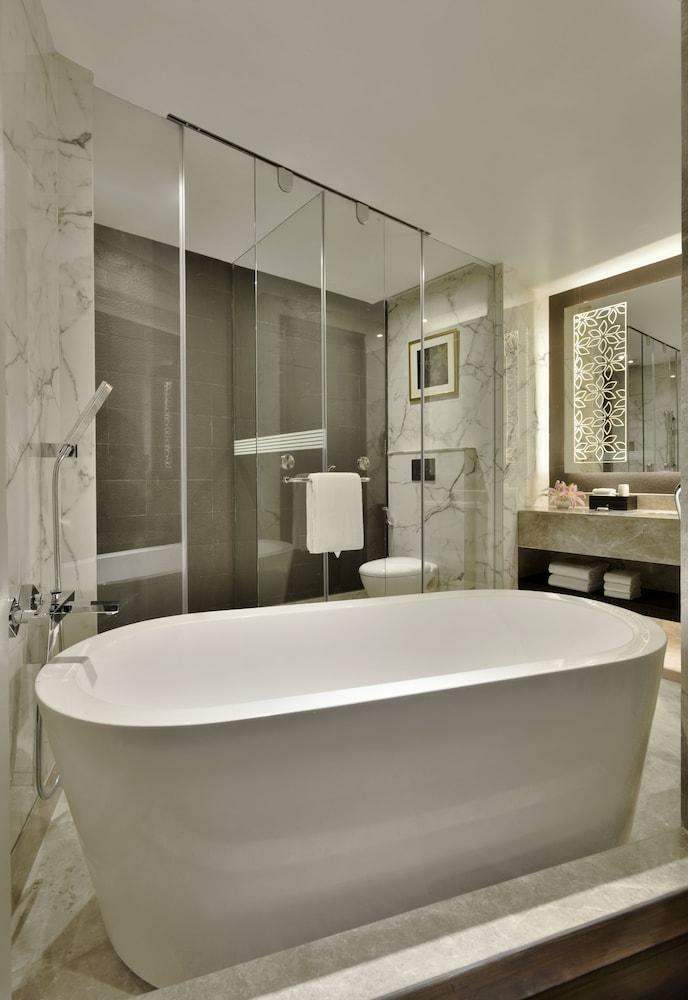 Hotel Radisson Blu Agra Taj East Gate