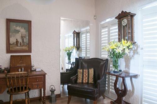 Hostal Anchor Bay Guest House