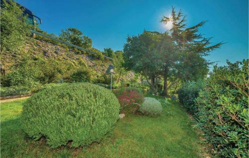 Holiday Home Omladinska K-557