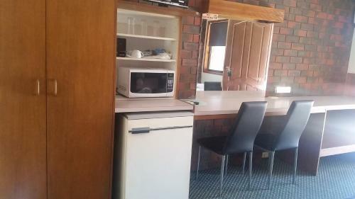 Wentworth Club Motel