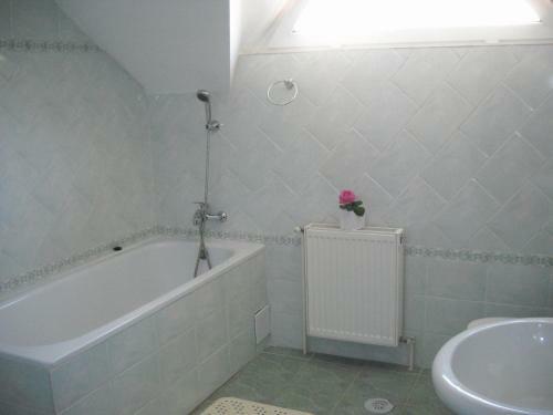 Hostal Pension La Noblesse
