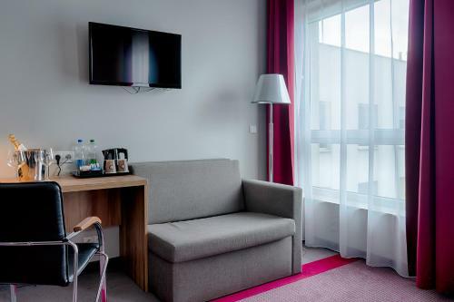 Hotel Focus Katowice Chorz�w