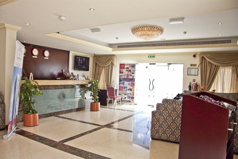 Hotel Regent Beach Resort