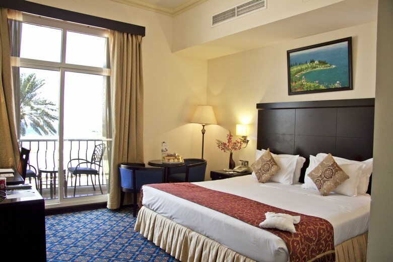 Hotel Regent Beach Resort