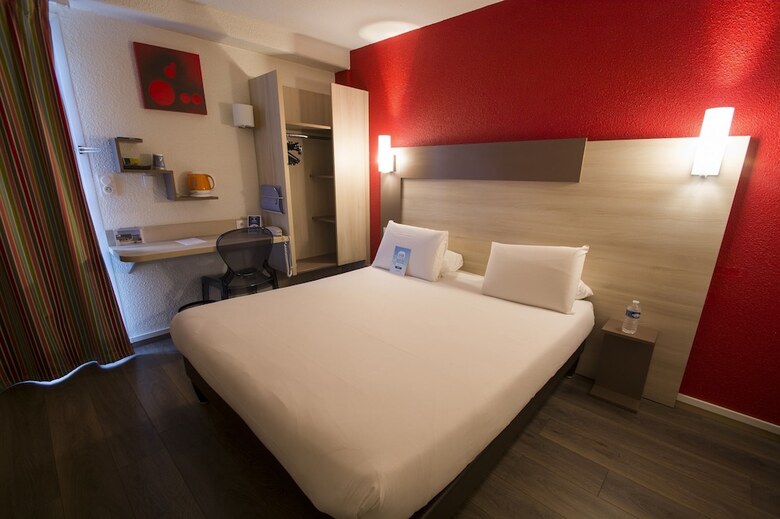 Hotel Kyriad Dijon Longvic