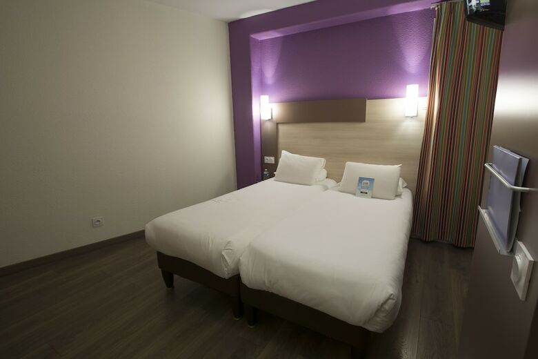 Hotel Kyriad Dijon Longvic