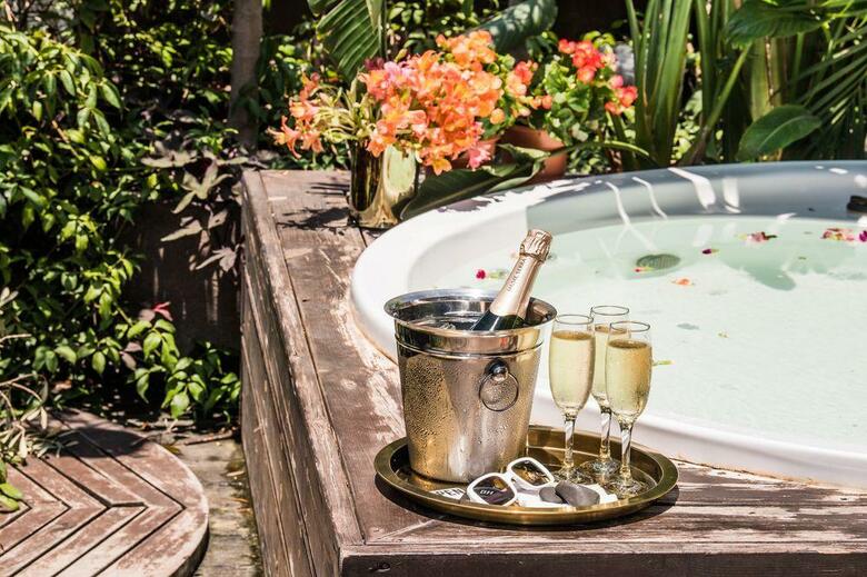 Brown Tlv Urban Hotel