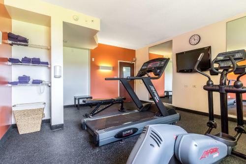 Motel 6 Kingston Ontario