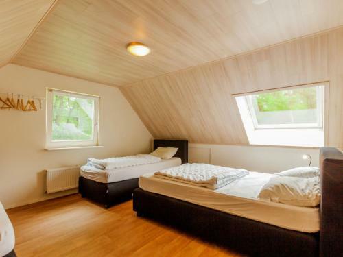 Holiday Home De Lansert 1