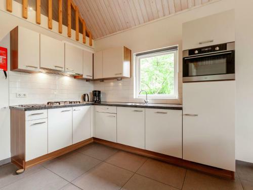 Holiday Home De Lansert 1