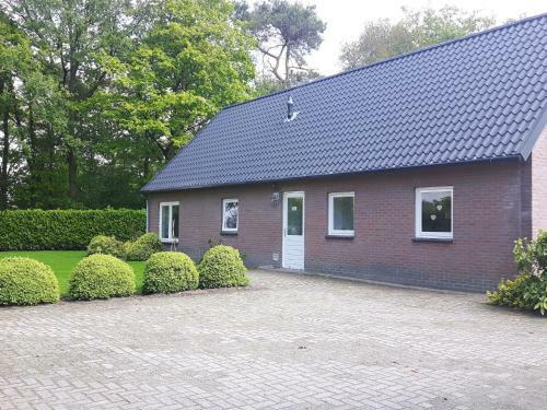 Holiday Home De Lansert 1