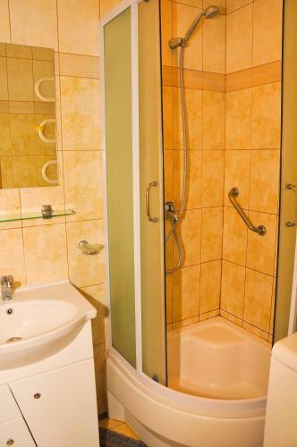 Kristinos Apartamentai - Bangu