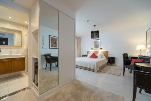 Hotel Sz�rcsa