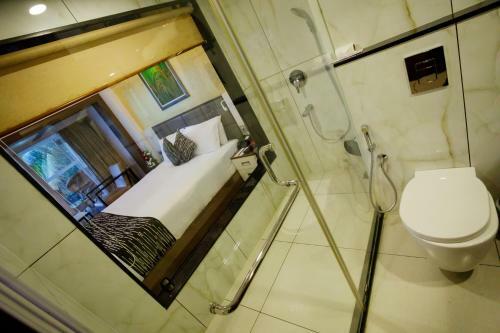 Hotel The Renai Cochin