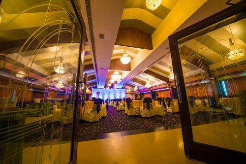 Hotel The Renai Cochin