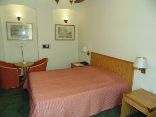 Bed & Breakfast Curtea Brasoveana