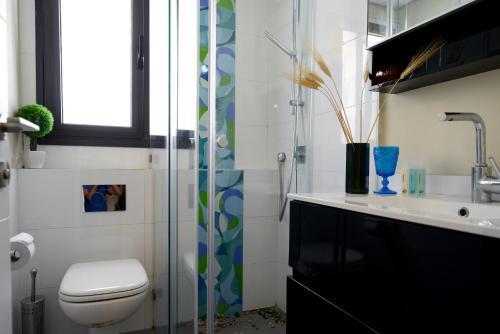 King George Apartments