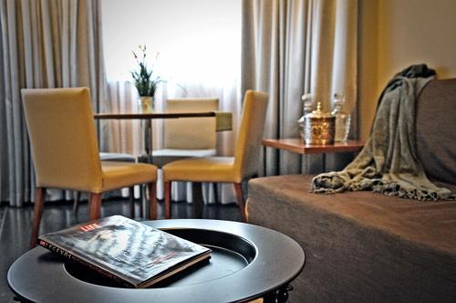 King George Apartments