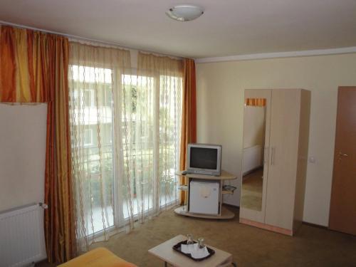 Hostal Suri Guesthouse