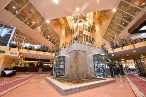 Piramida Hotel Spa & Wellness