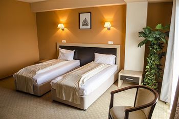Hotel Oxford Inns&suites