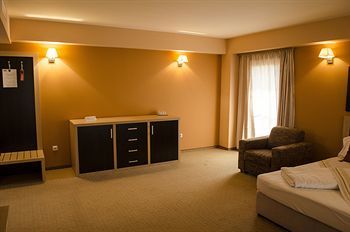 Hotel Oxford Inns&suites