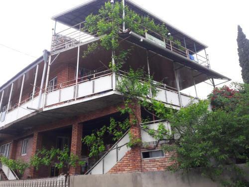 Hostal Nato & Lado